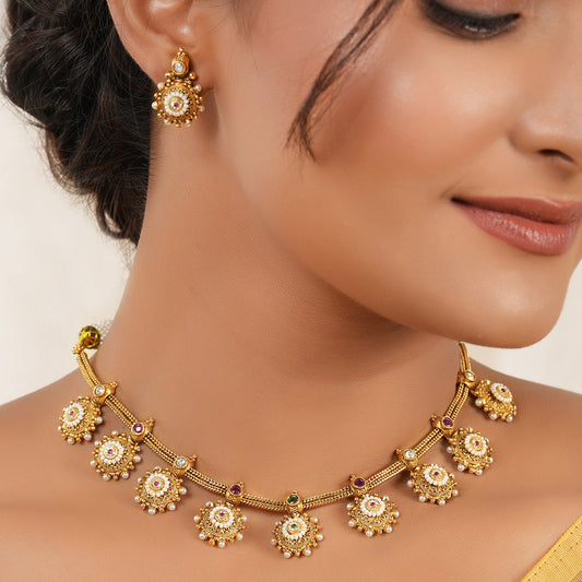 Stunning antique gold pearl necklace set