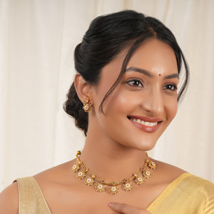 Stunning antique gold pearl necklace set