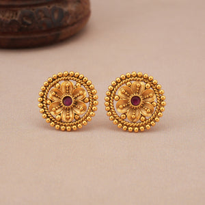 Antique gold floral stone stud earring