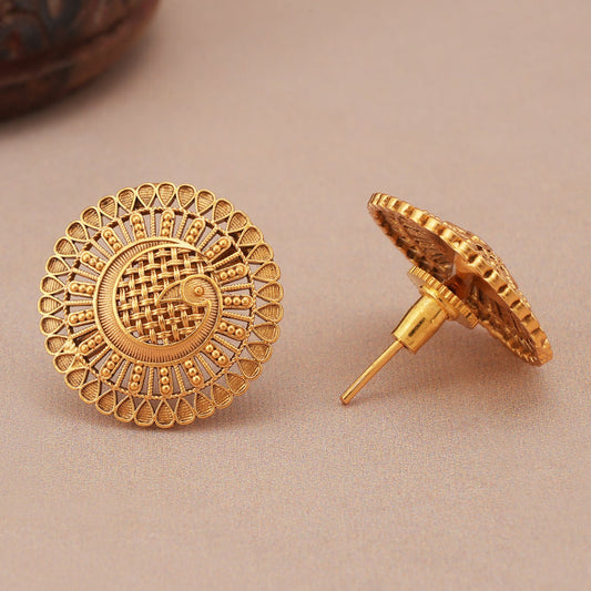 Stunning plain peacock gold stud