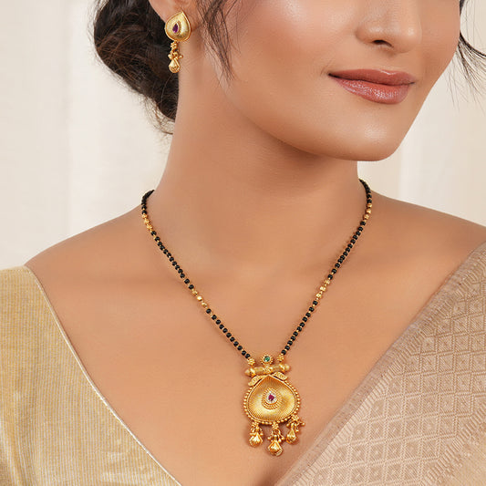 Plain antique gold stone mangalsutra set