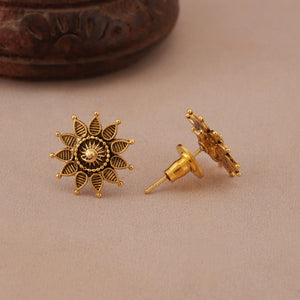 Plain antique  intricate gold  necklace set
