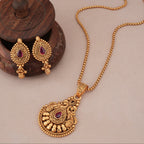 Beautiful antique gold ruby stone pendant set