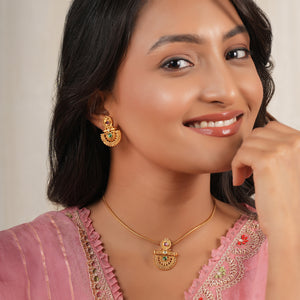 Cute elegant stone antique gold necklace set