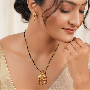 Stunning long antique gold stone mangalsutra set