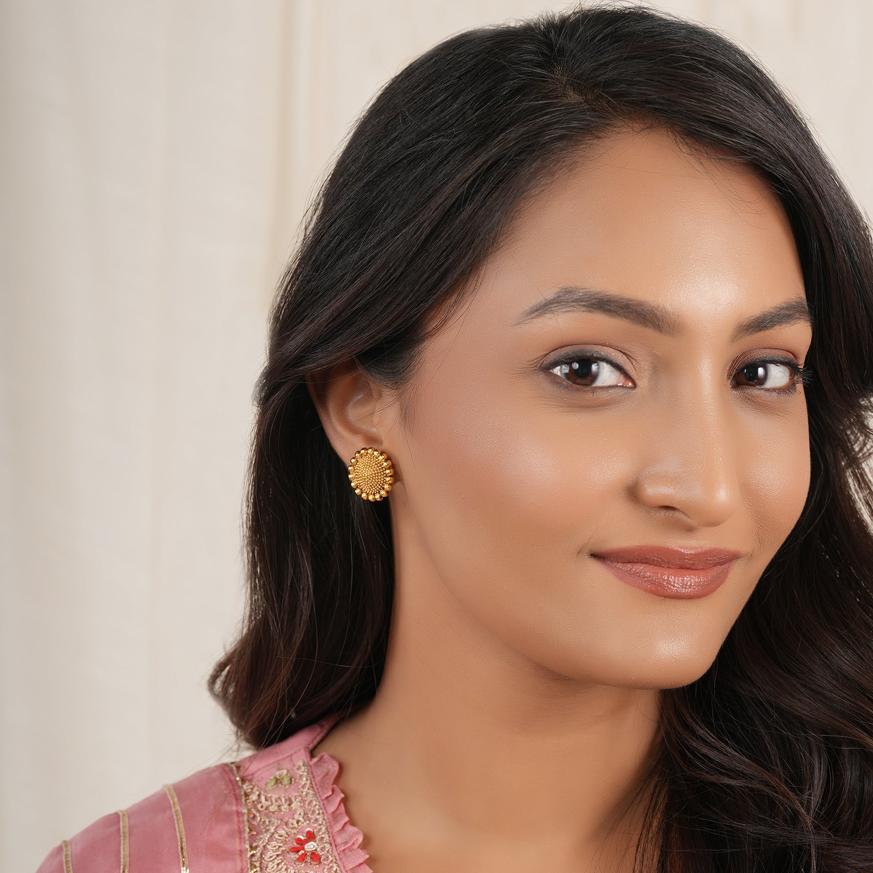 Cute plain antique gold stud