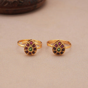 Elegant multicolor stone toe ring