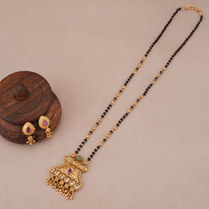Stunning kundan antique gold mangalstura set