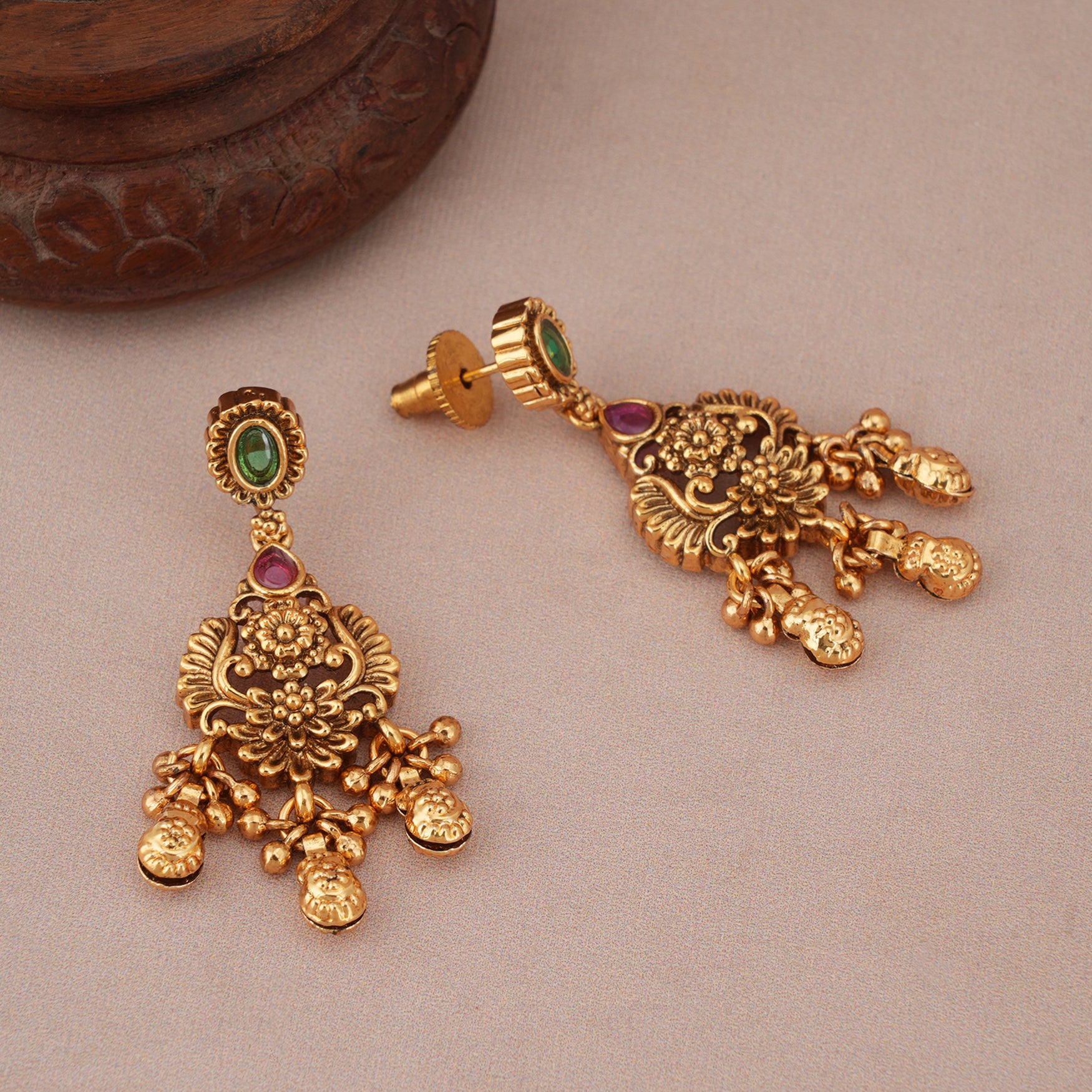 Stunning antique gold ruby floral necklace set