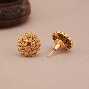 Stunning cute ruby antique gold stud