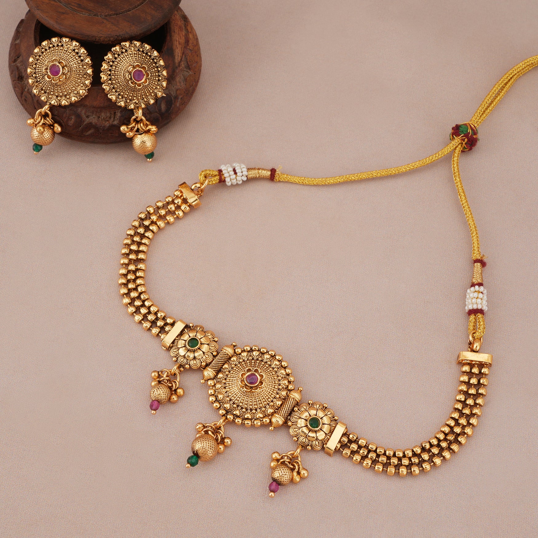 Beautiful antique gold stone choker set