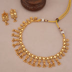 Stunning high gold necklace set