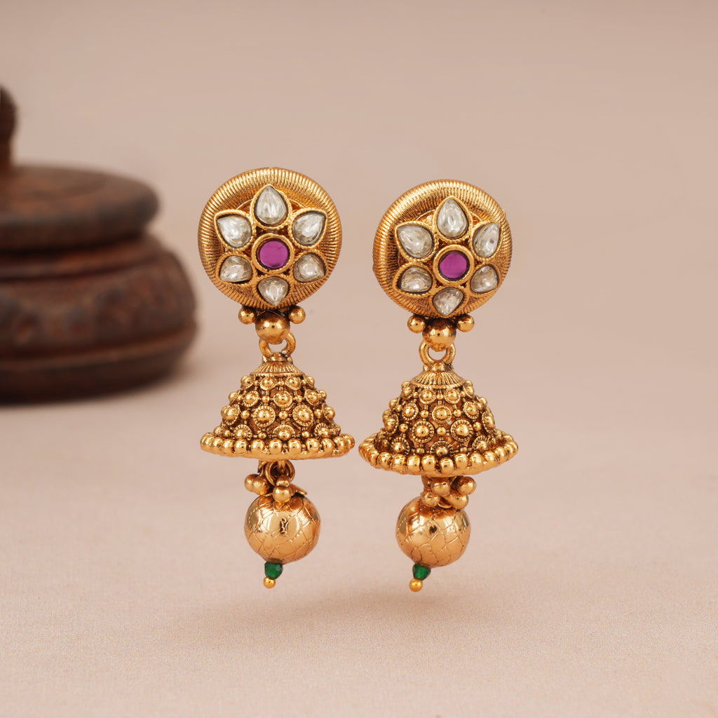 Beautiful antique gold kundan rajwadi necklace set