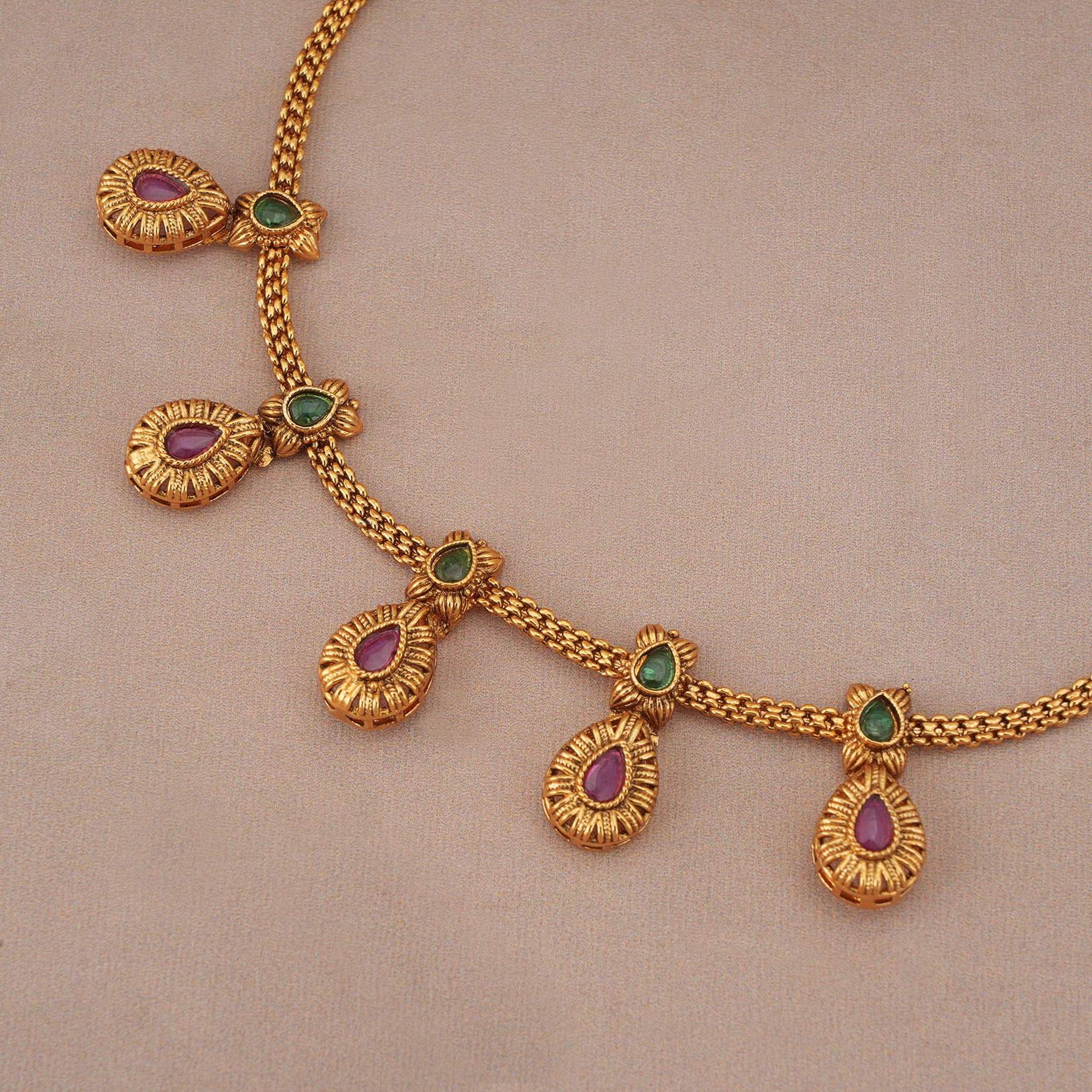 Cute elegant  antique stone gold necklace set