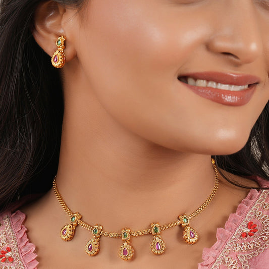 Cute elegant  antique stone gold necklace set
