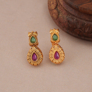 Cute elegant  antique stone gold necklace set