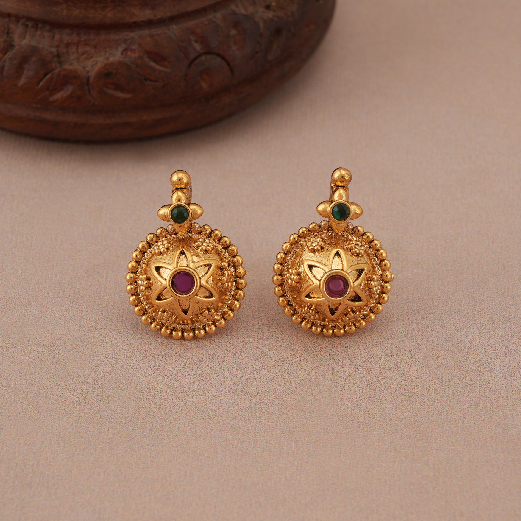 Beautiful ruby embedded antique gold necklace set