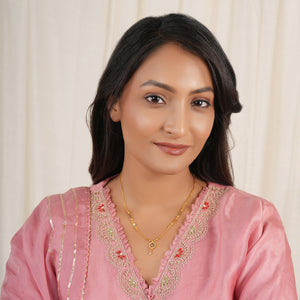Beautiful gold plated heart mangalstura