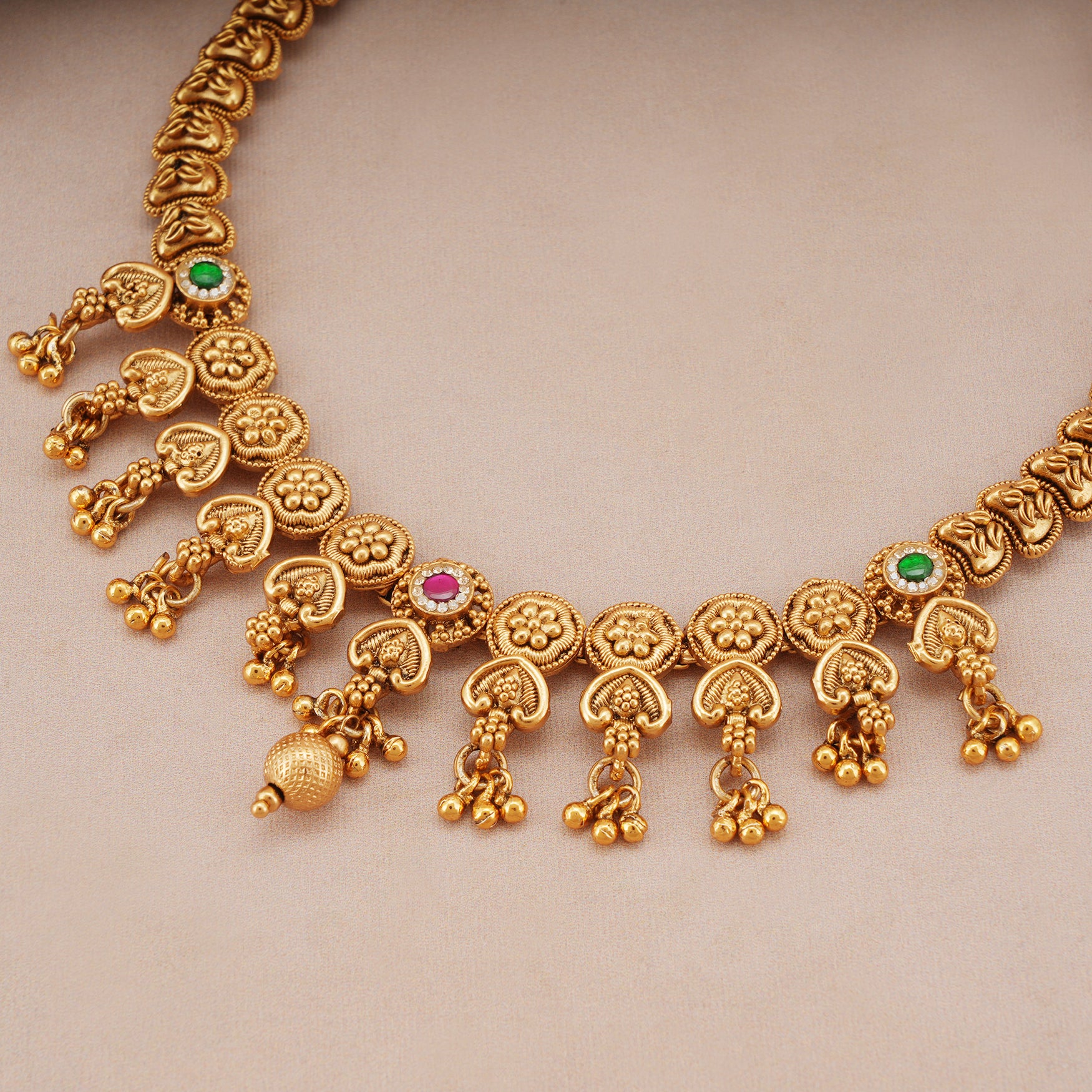 Stunning antique gold ball necklace set