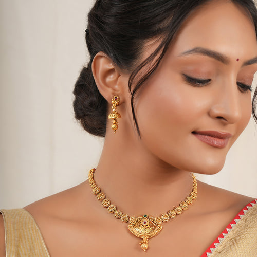 Beautiful antique gold stone necklace with earring