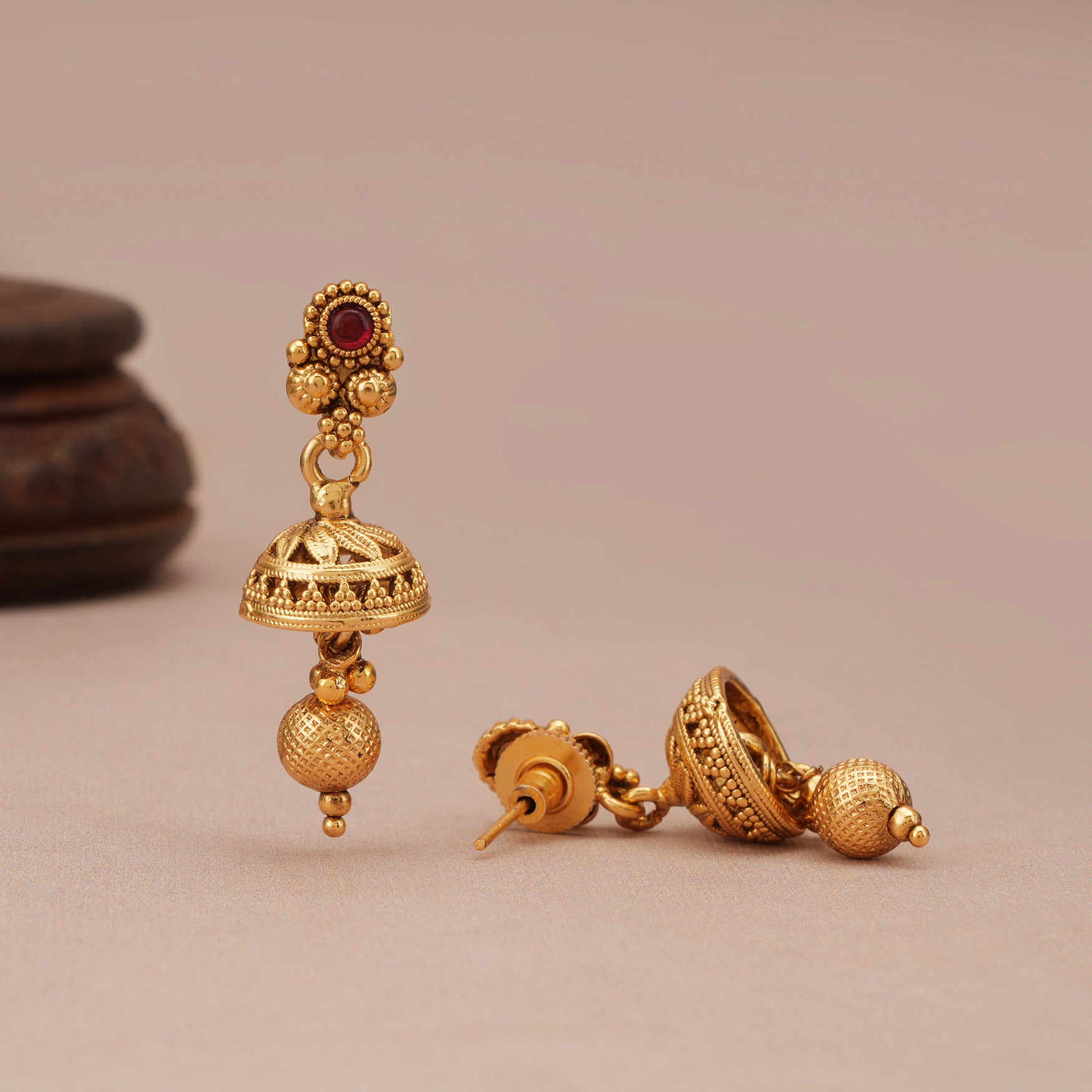 Beautiful antque gold stone necklace with earring