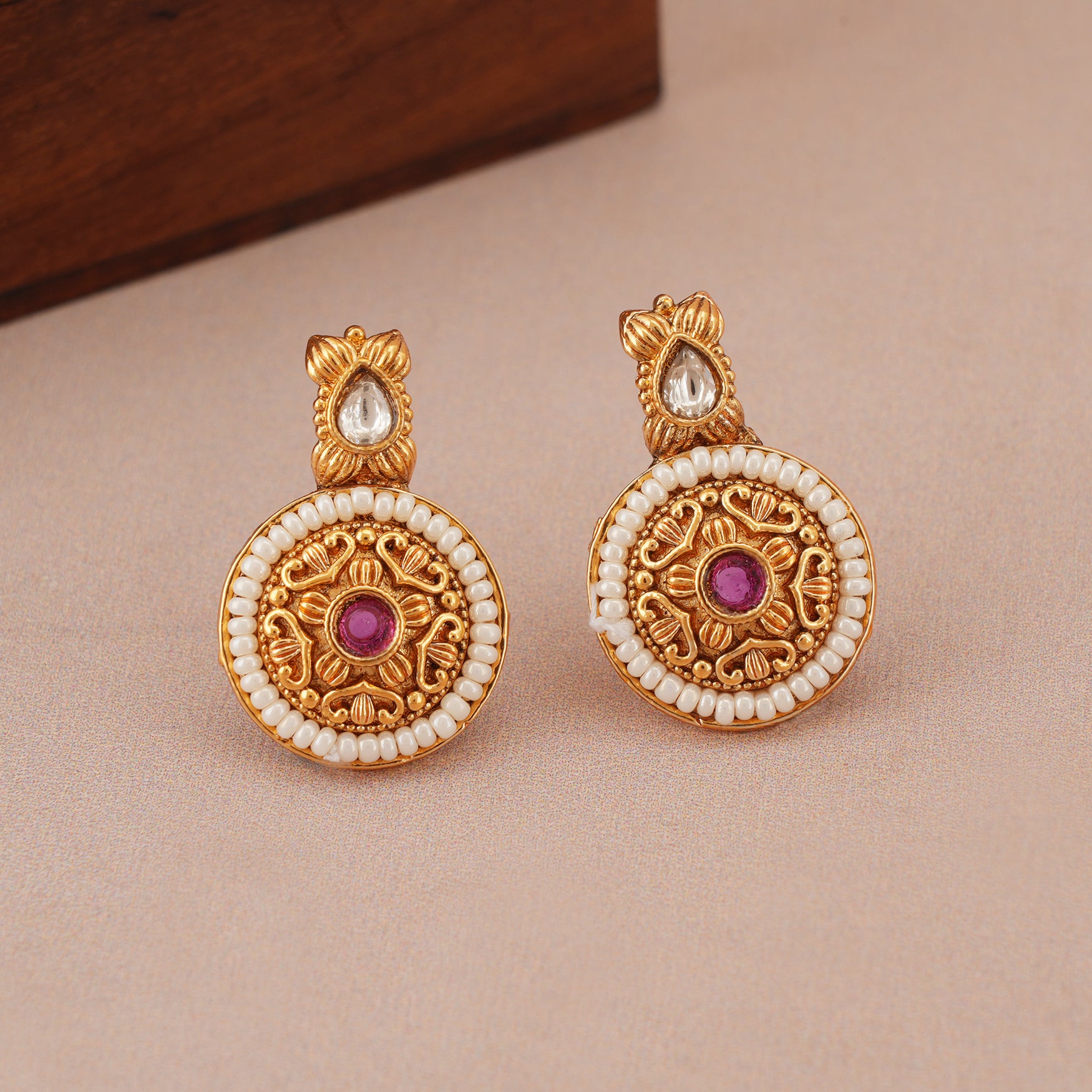 Riwaayat antique gold coin drop necklace set