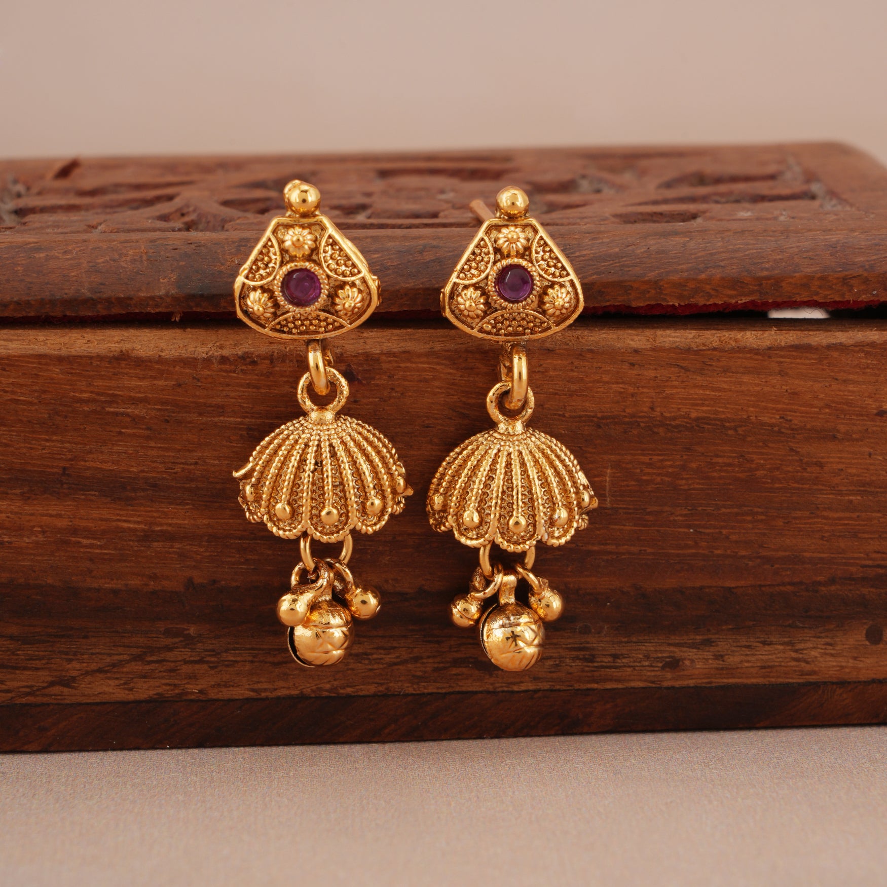 Suhana antique gold charm necklace set