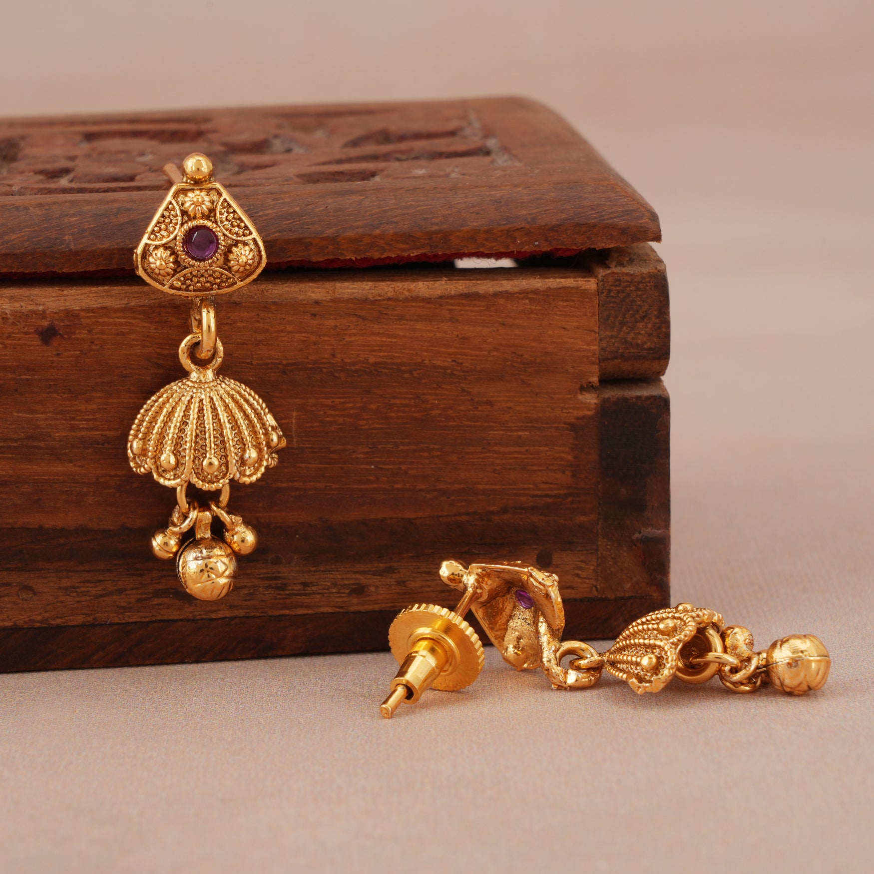 Suhana antique gold charm necklace set