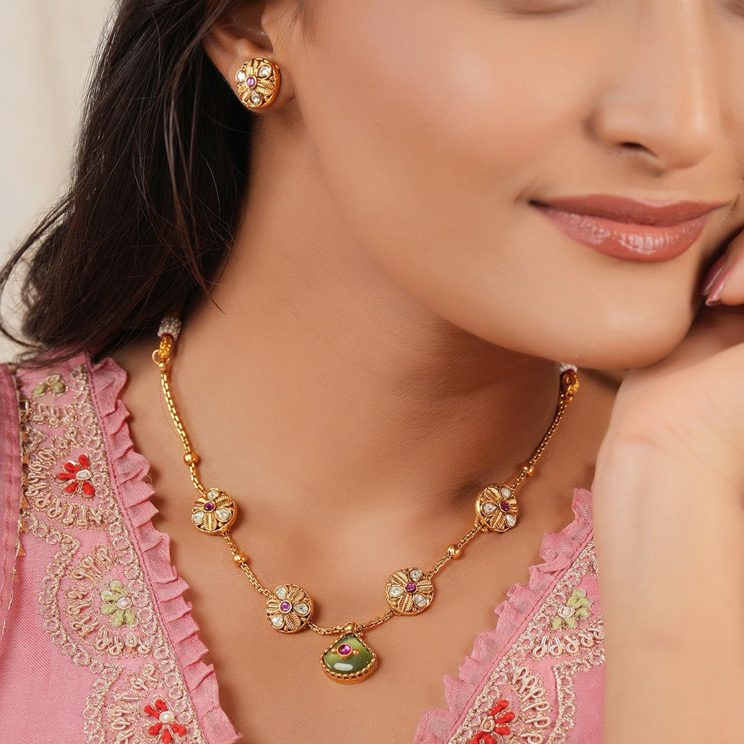 Beautiful gold emerald vada necklace set