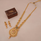 Stunning antique gold rajrani mandala necklace set