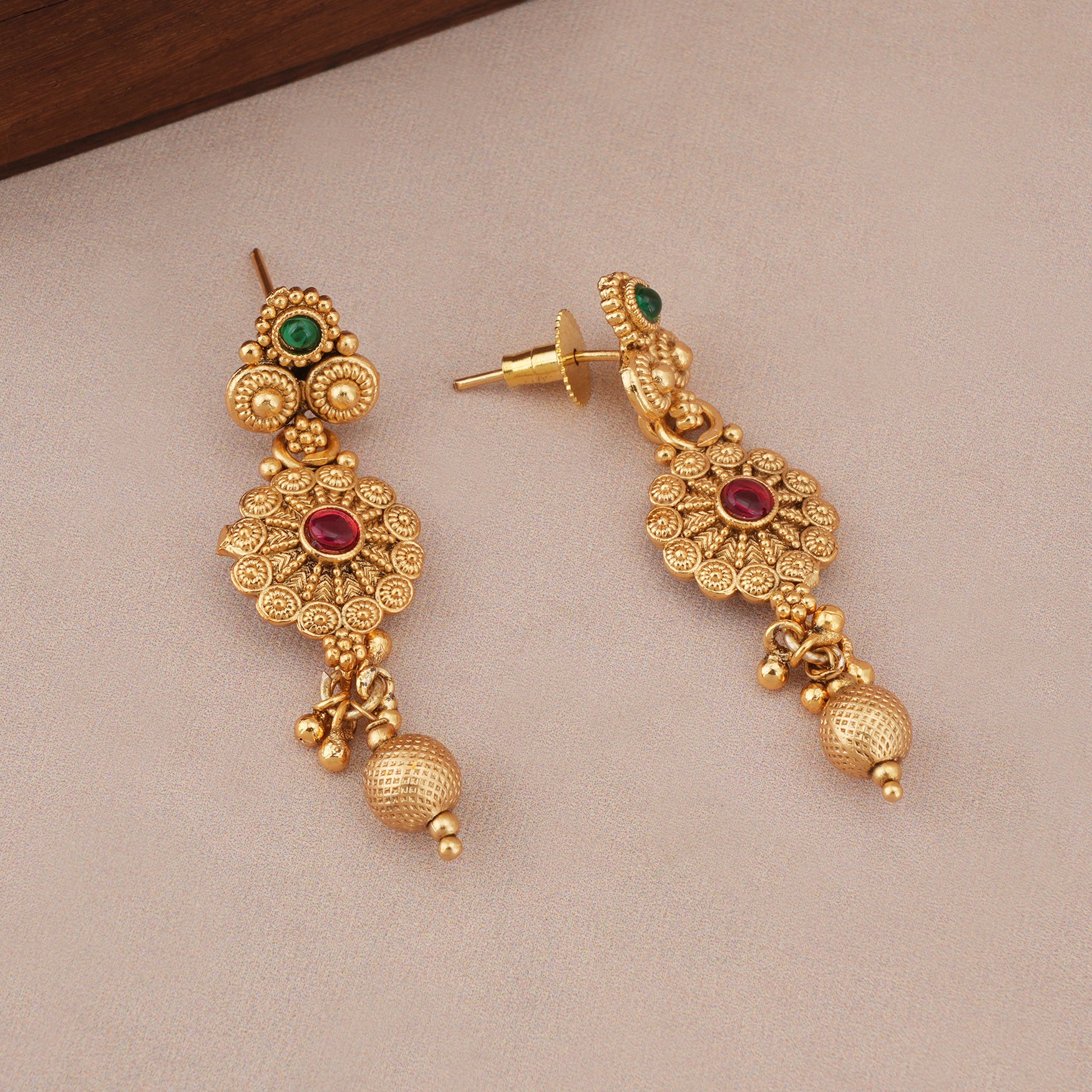 Stunning antique gold rajrani mandala necklace set