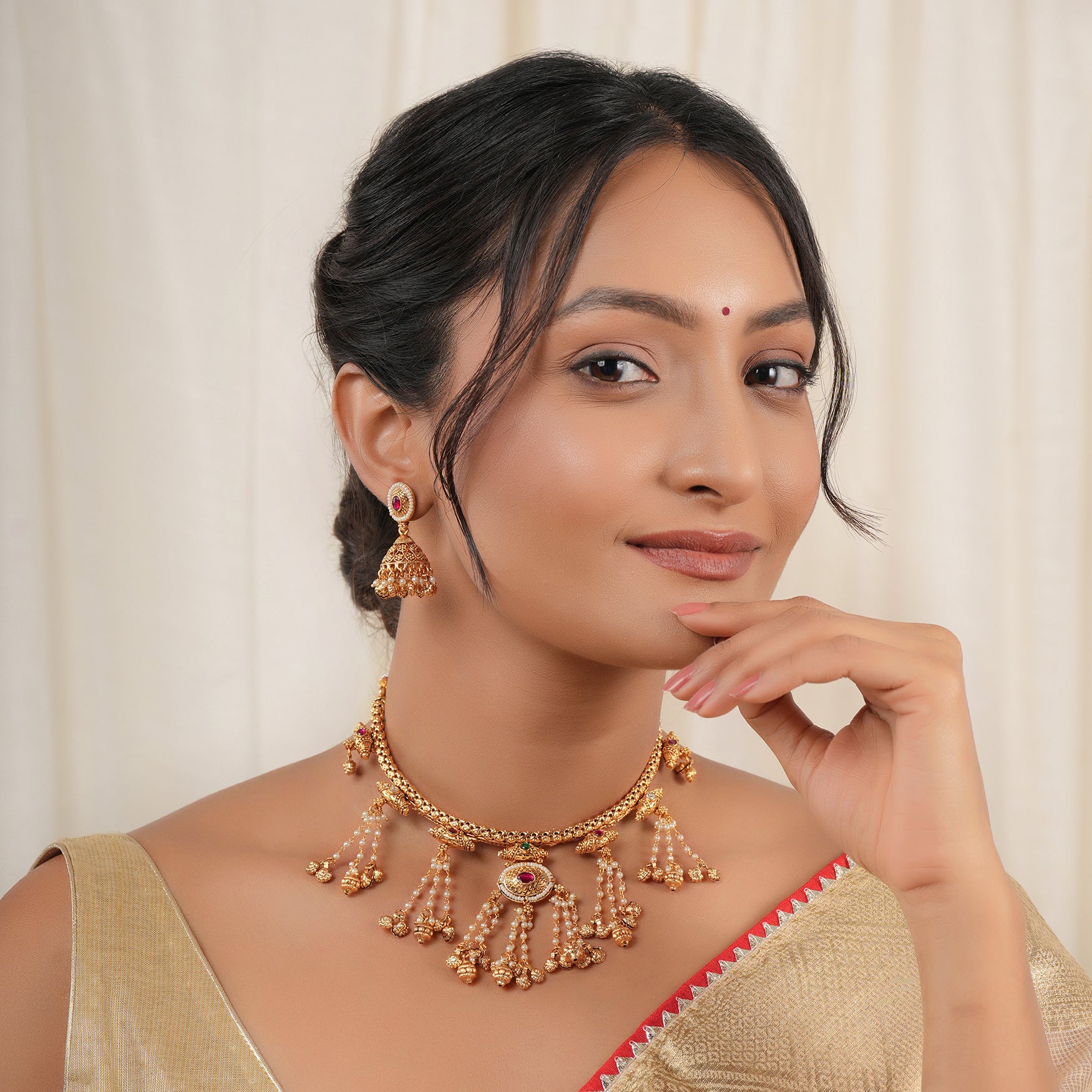 Stunning antique gold zaria tassel necklace set