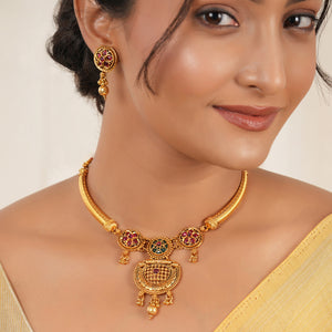 Stunning antique gold padmika raj hasli necklace set