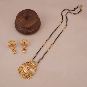 Beautiful antique gold royal bloom mangalsutra set