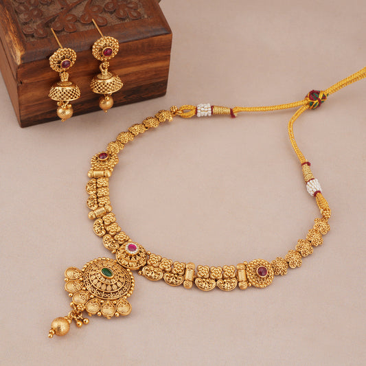 Stunning antique gold aarori necklace set