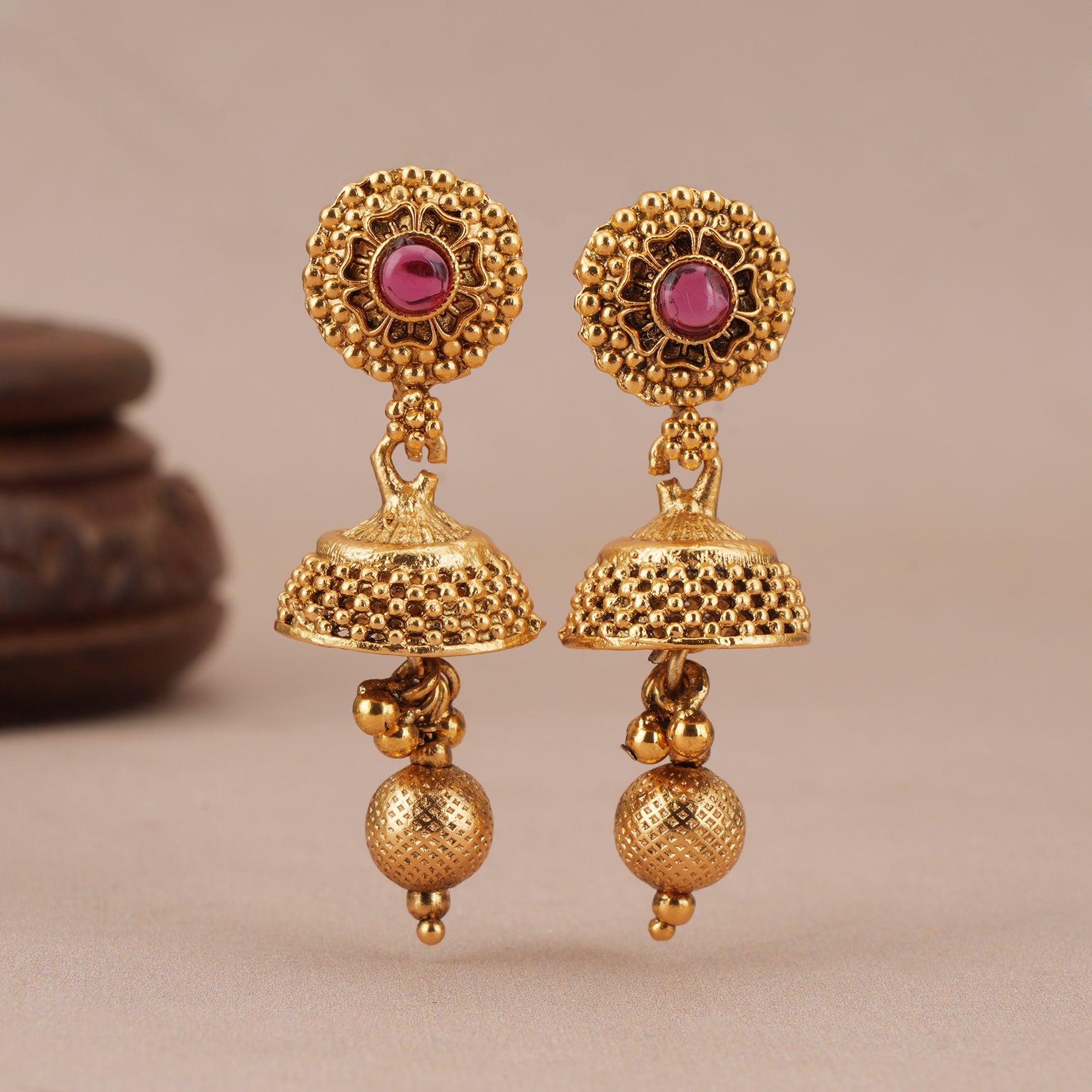 Stunning antique gold aarori necklace set