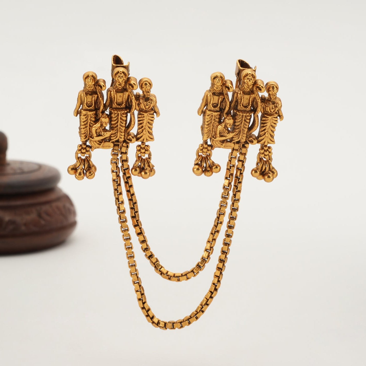 Stunning Ram Darbar Brooch