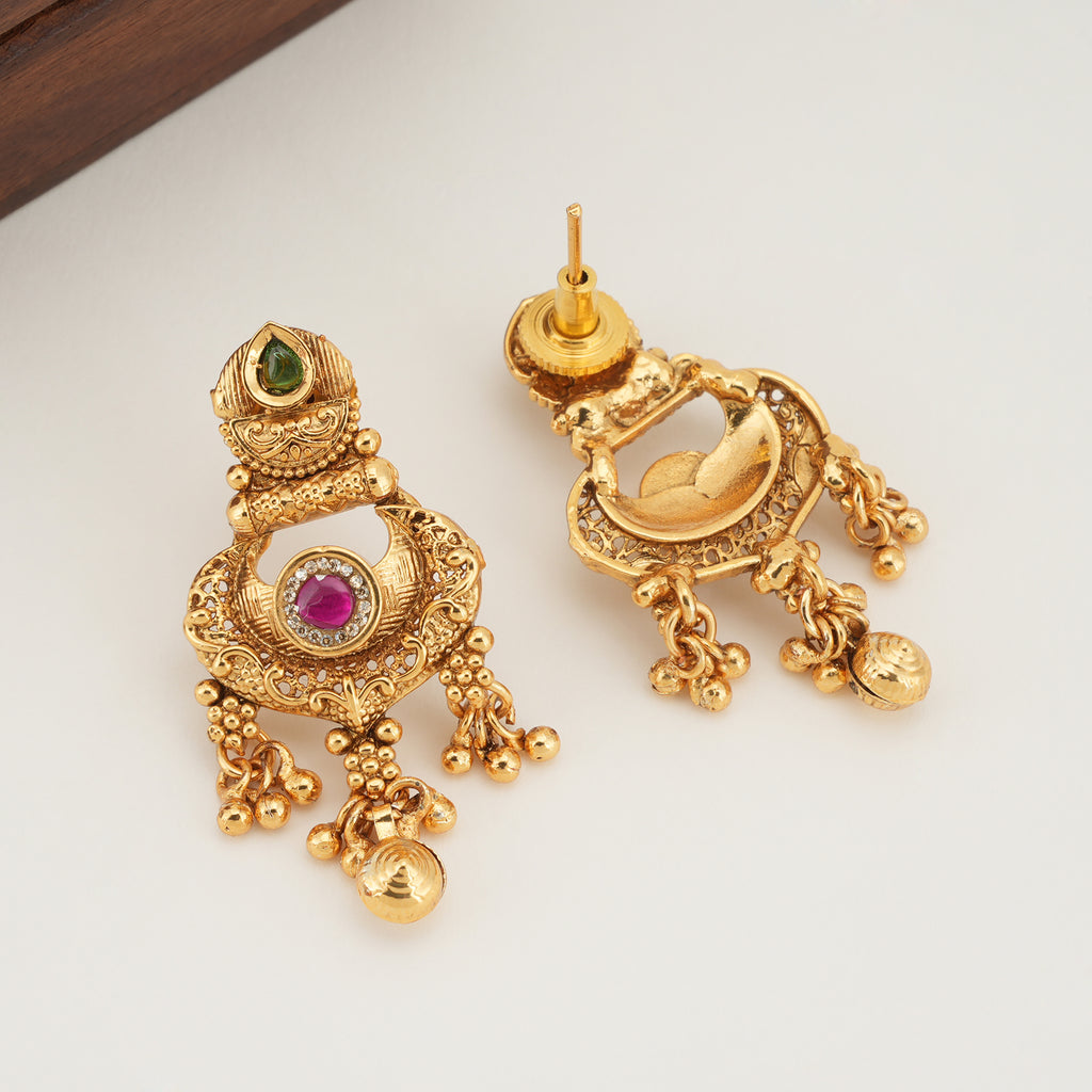 Beautiful antique gold stone pendant set