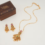 Beautiful stone gold plated pendant set with earring