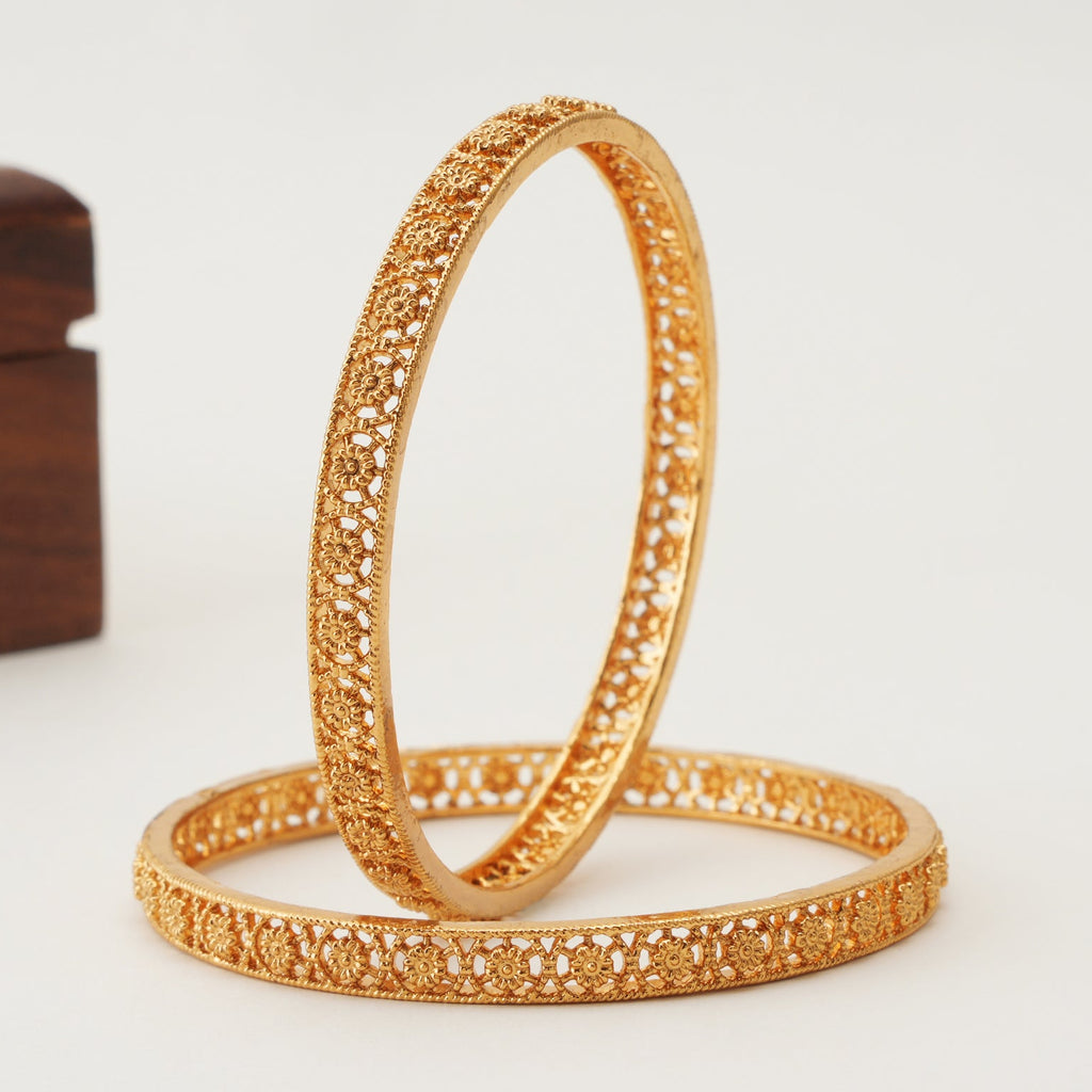 Plain floral gold bangle set