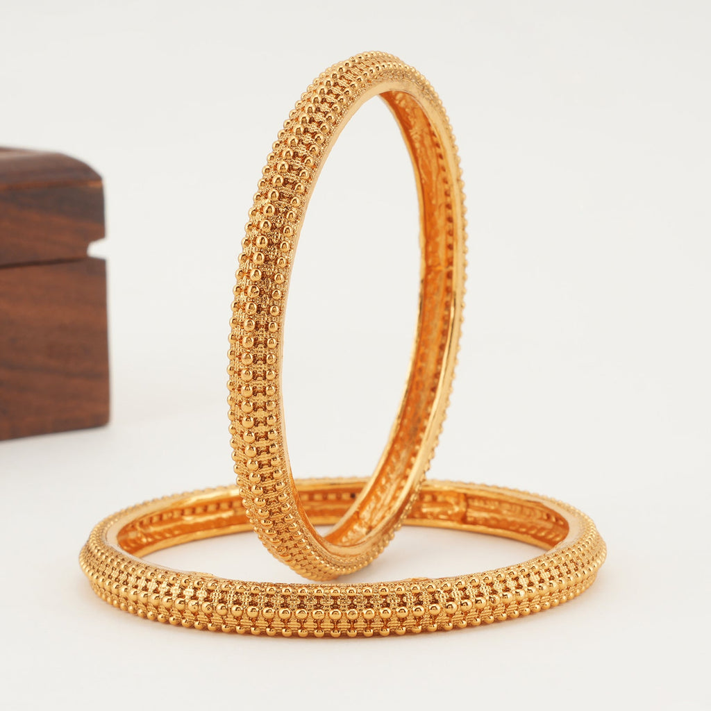 Beautiful elegant gold bangle set
