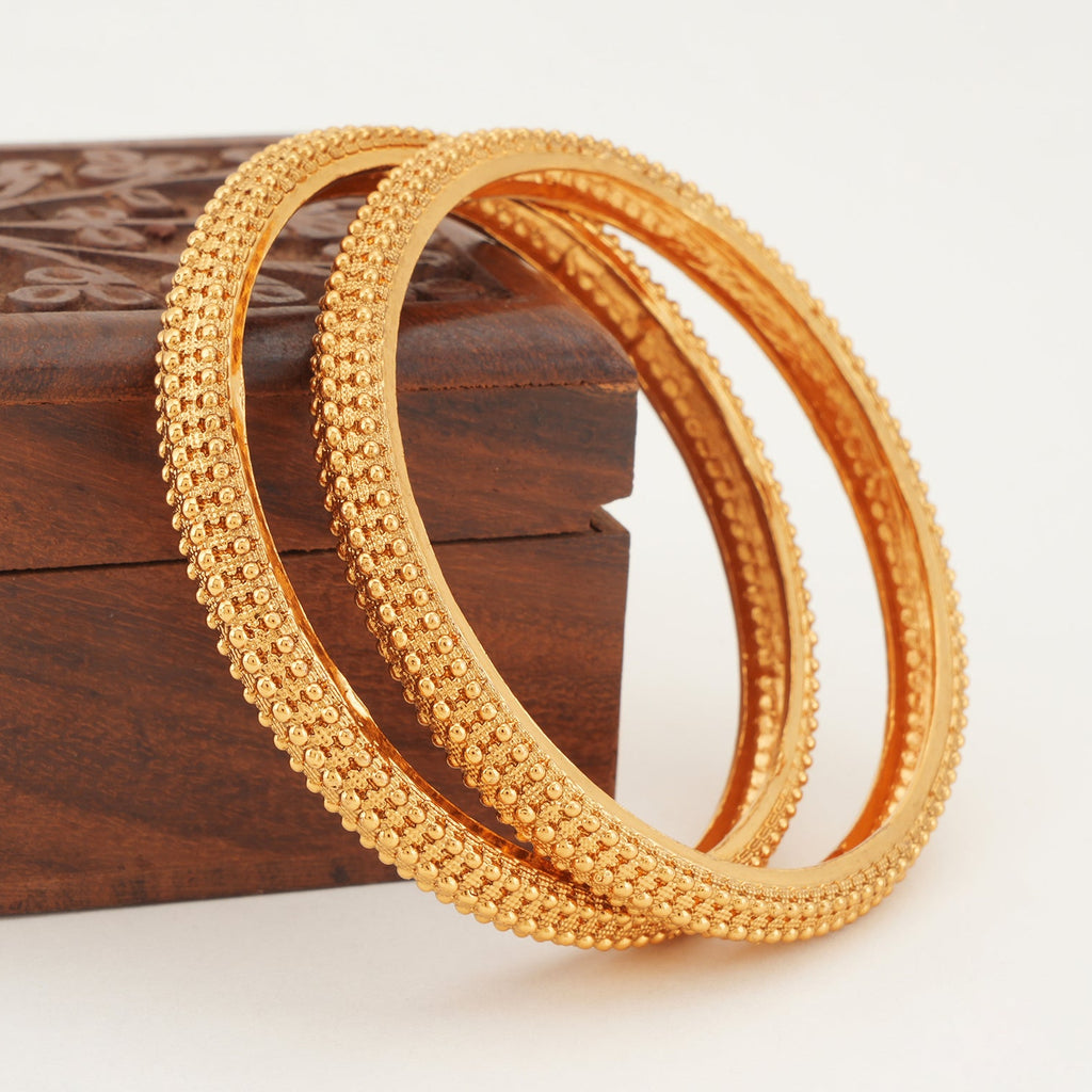 Beautiful elegant gold bangle set
