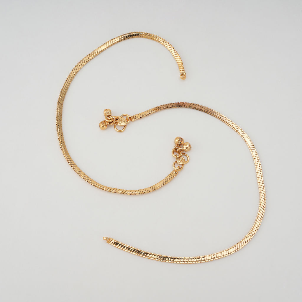 Plain snake gold anklet