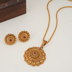 Beautiful floral big gold pendant set