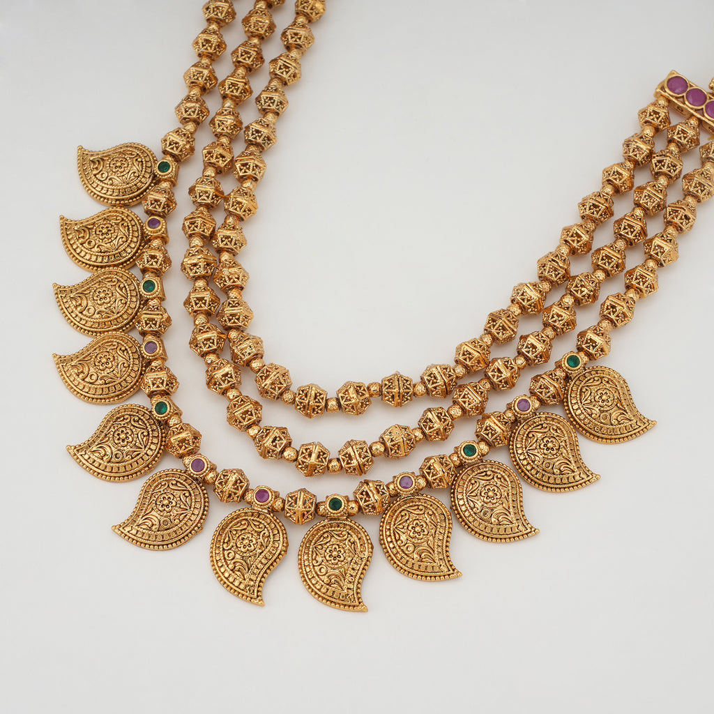 Stunning plain gold paisely layer neckalce set