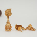 Stunning plain gold paisely layer neckalce set