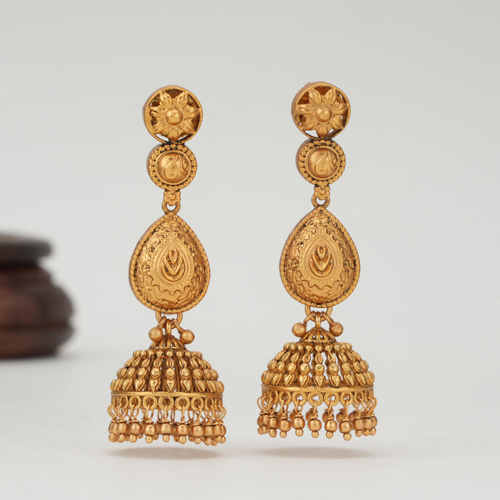 Plain jhumka gold earring