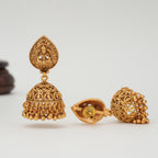 Maa Lakshmi plain gold jhumka earring