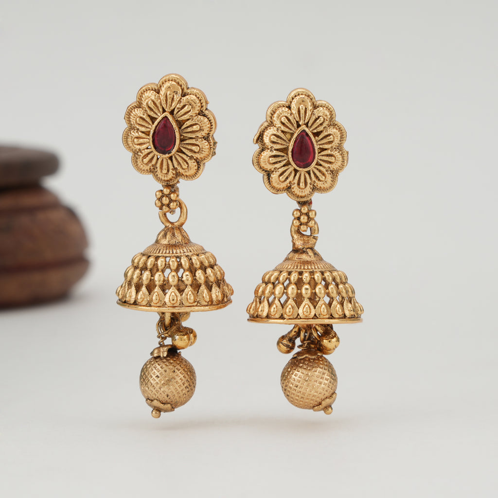 Stunning stone antique gold necklace set