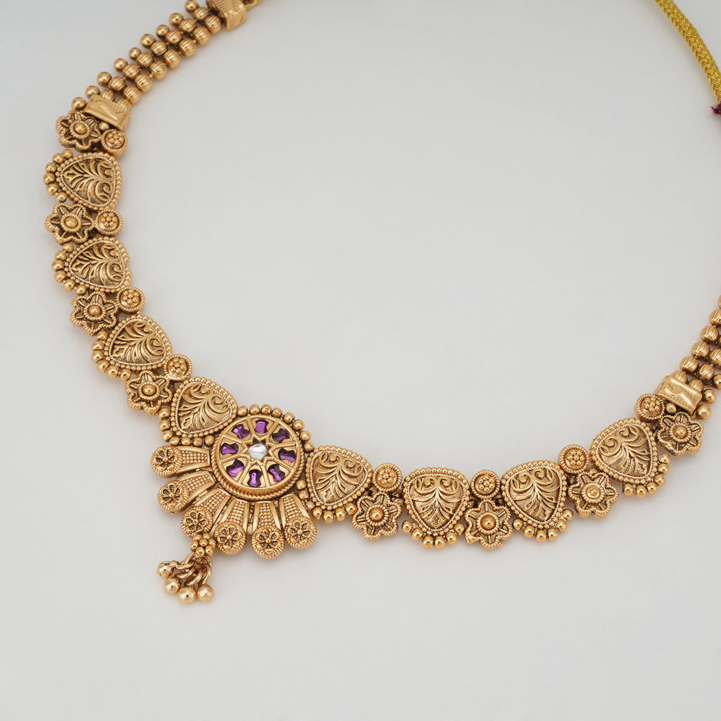 Beautiful stone gold necklace set